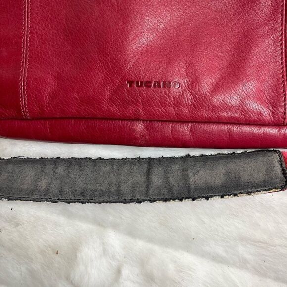 'Tucano One Premium Clutch real leather  red bag for MacBook Air 11 & Ultrabook - Picture 8 of 13